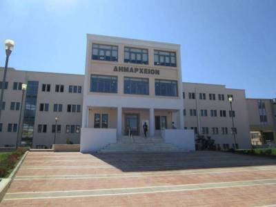 Καλαμάτα: Προσωρινή απόφαση για 26 συμβασιούχους Covid