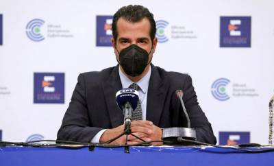 Συνεδριάζει στη 13:00 η επιτροπή των ειδικών - Ανακοινώνει μέτρα στις 18:00 ο Θ. Πλεύρης