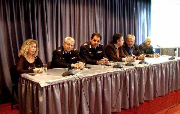 Σύσκεψη για αντιμετώπιση ακραίων καιρικών φαινομένων στην Πελοπόννησο