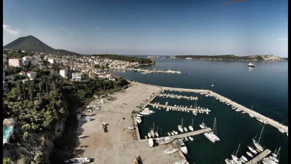 Στις 30/10 η υποβολή των προσφορών για τον Λιμένα Πύλου