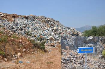 Πανηγυρίζει για το …αυτονόητο ο Νίκας